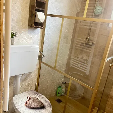 Cozy In An Old Near Vaduz