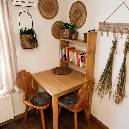 Homestay Cozy In An Old Near Vaduz Sevelen
